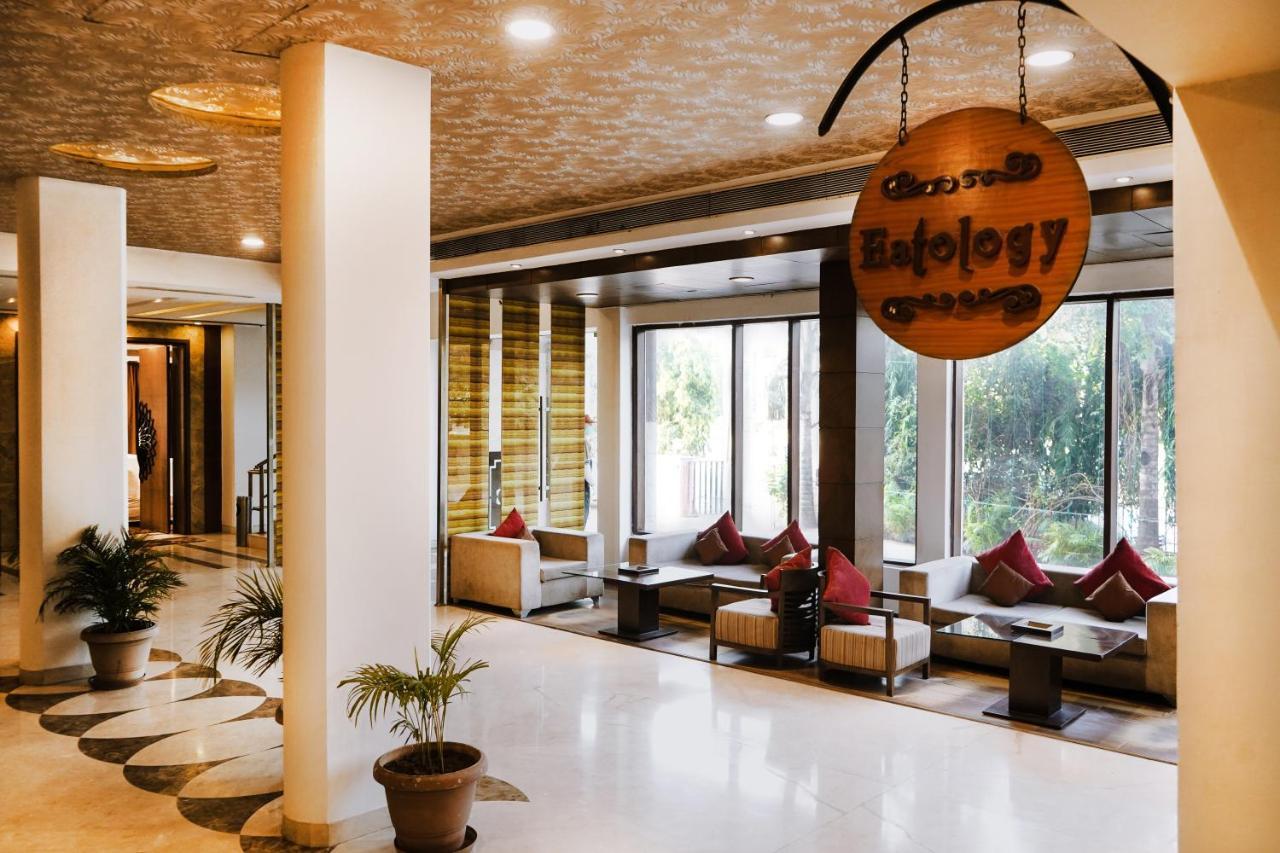 Hotel Gwalior Regency Exterior foto
