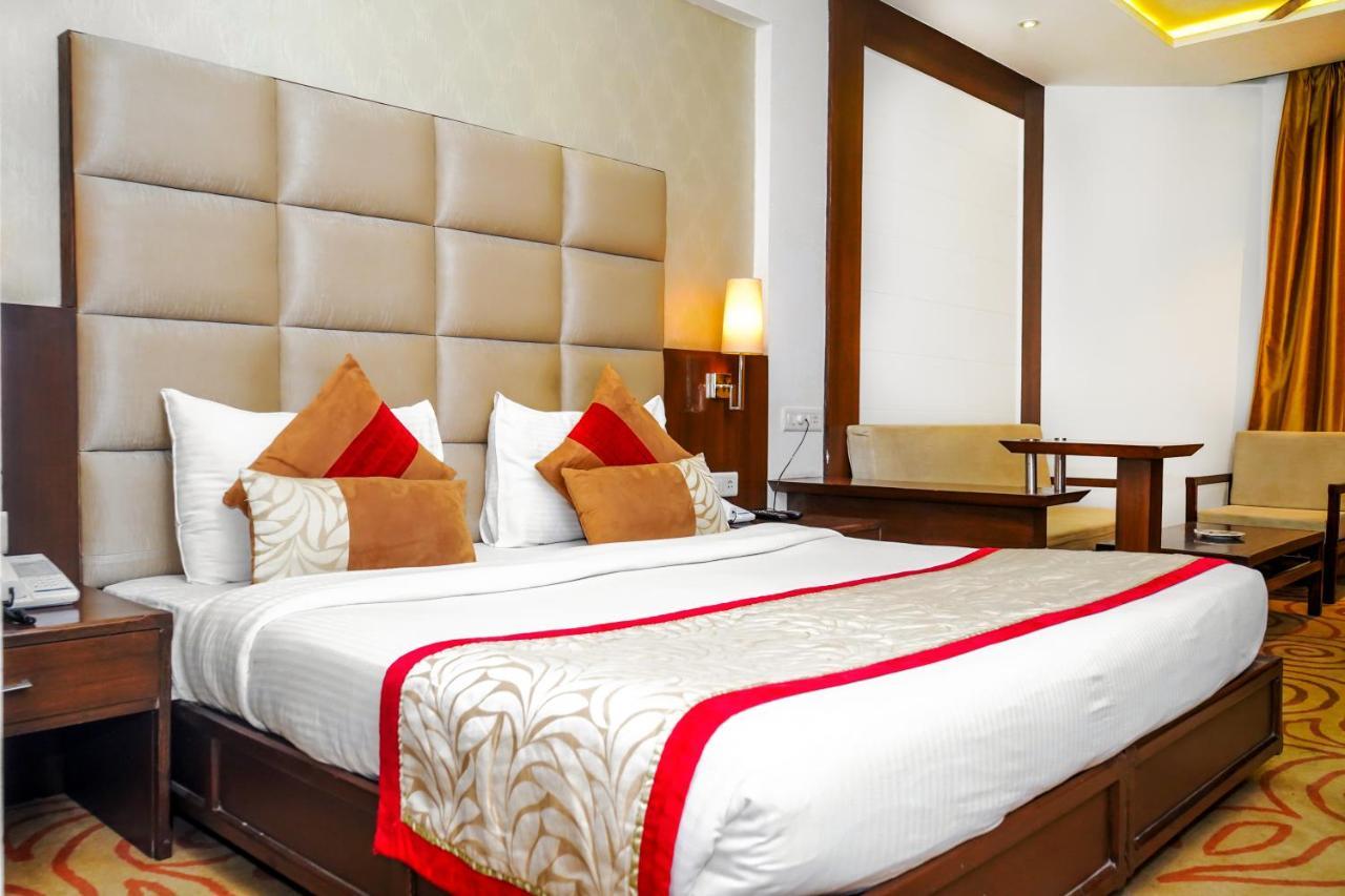 Hotel Gwalior Regency Exterior foto