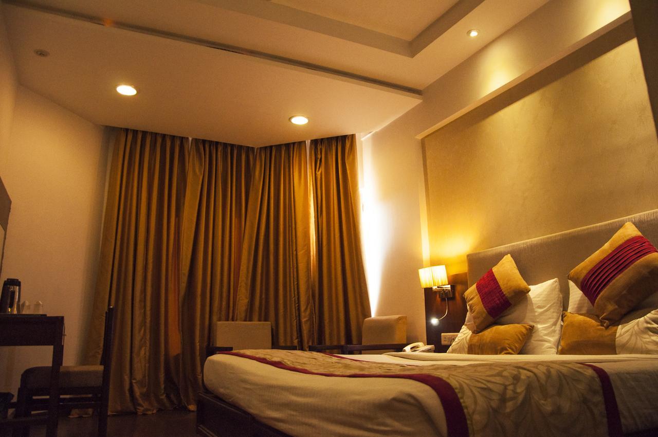 Hotel Gwalior Regency Exterior foto