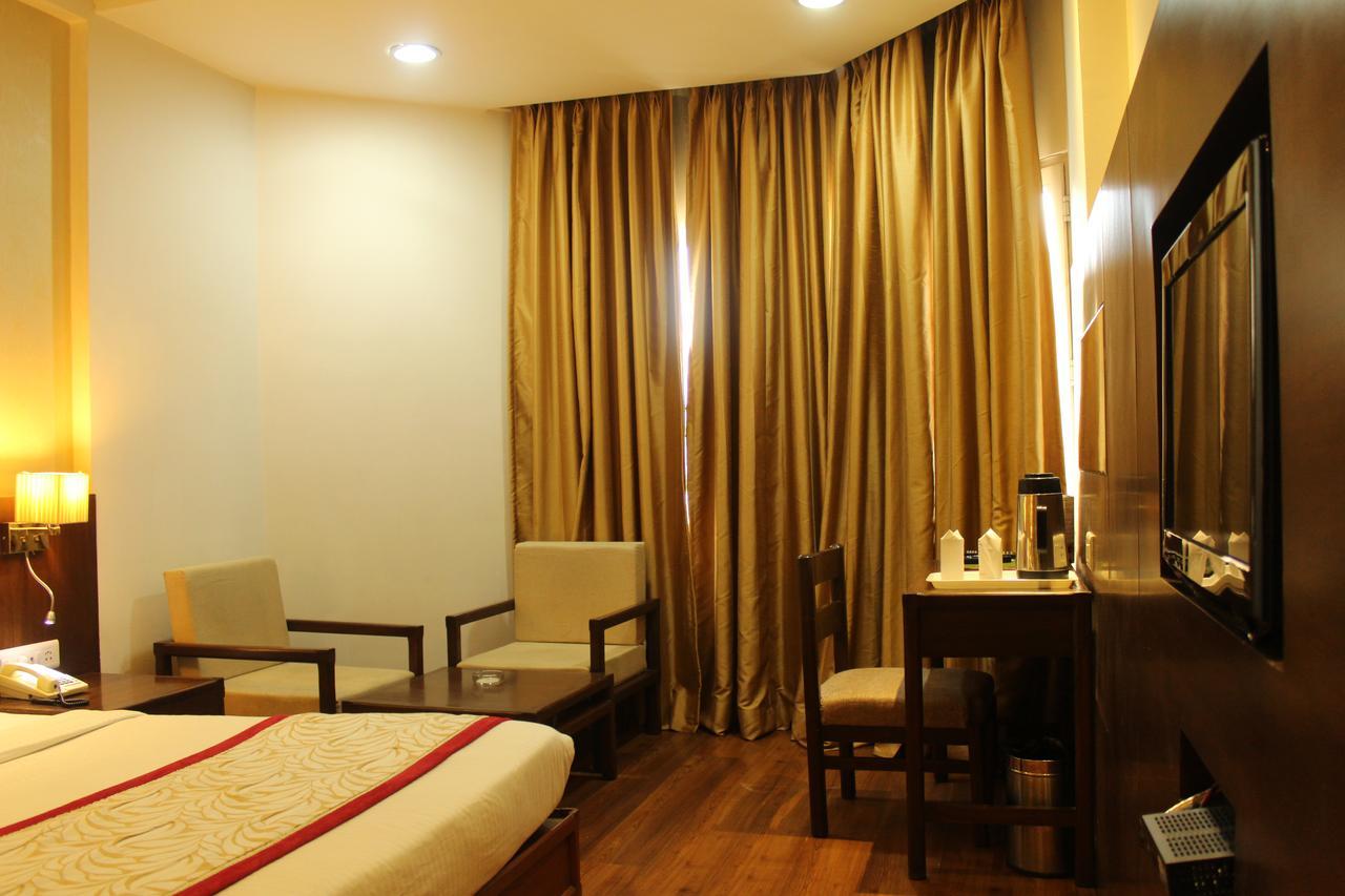 Hotel Gwalior Regency Exterior foto
